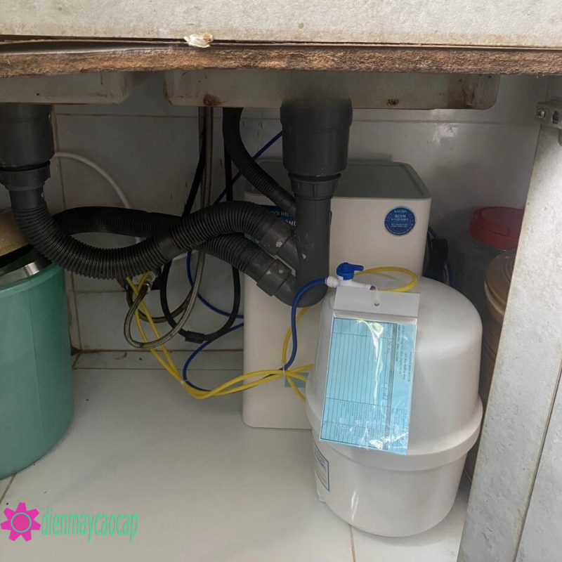 may-loc-nuoc-am-tu-bep-karofi-kqa-u65 (2) may loc nuoc am tu bep karofi kqa u65 2